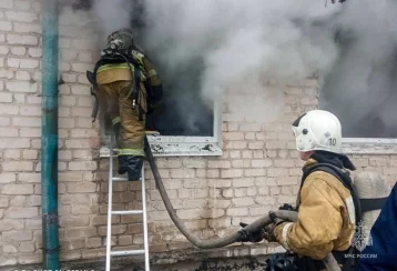 Фото: На пожаре в Курганской области погибла девочка 1