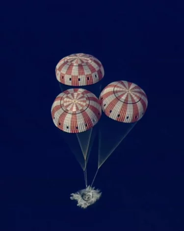 Фото: <a href=https://www.nasa.gov/blogs/missions/2026/04/10/artemis-ii-flight-day-10-re-entry-live-updates/>NASA</a>