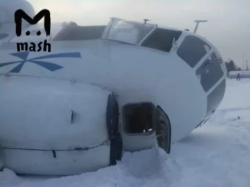 Фото: Вертолёт Ми-8 с пассажирами потерпел крушение при посадке  в Томской области 2