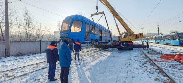В Новокузнецк прибыли ещё три новых трамвая