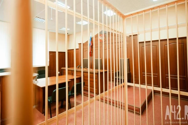 В ЛНР вынесли приговор зарезавшей двух человек женщине