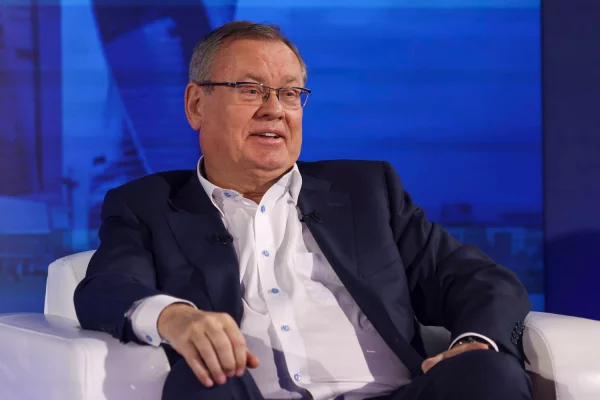 Глава ВТБ подтвердил намерение выплатить дивиденды до 50% от чистой прибыли текущего года