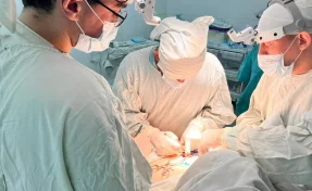 Первая операция: в Кемерове пациенту исправили нос с помощью рёберного хряща