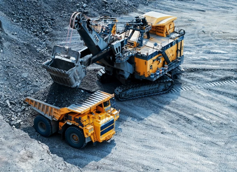 Фото: «Кузбассразрезуголь» разработал национальный стандарт многофункциональных систем безопасности для угольных разрезов 1