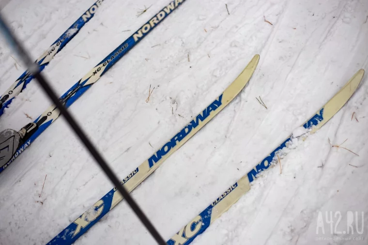 Фото: Бор, снег, спринт: как прошёл чемпионат Кемерова по лыжным гонкам 27