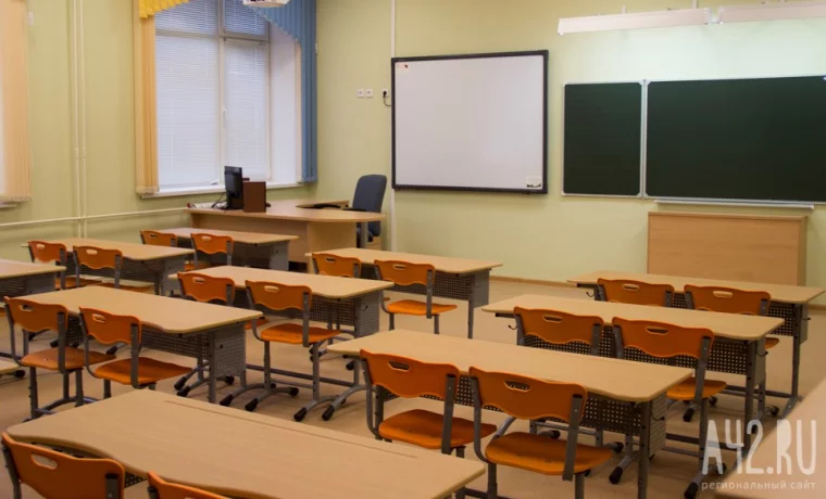 Фото: Трудовик за клавиатурой. Почему раньше на уроках труда в школе варили борщ и строгали табуретки, а теперь изучают теорию 4