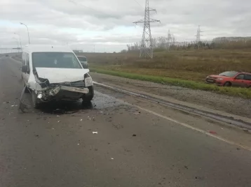 Фото: На трассе Новосибирск — Ленинск-Кузнецкий произошло ДТП с двумя пострадавшими 1