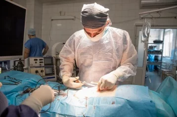 Фото: В Кемерове врачи провели сложную операцию и сформировали пациентке новый орган  1