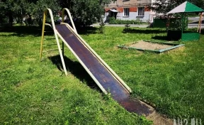 Конфликт на детской площадке: кузбассовец угрожал оппоненту пистолетом