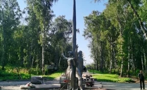 В Кемерове демонтированная скульптура космонавтов украсит парк «Берёзовая роща»