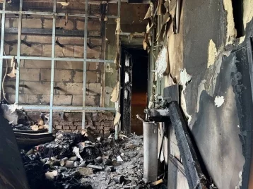 Фото: В Ленобласти подожгли здание волонтёрского штаба по сбору гуманитарной помощи для участников СВО 1