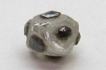 Фото: В честь Акинфеева предложили назвать редчайший алмаз в виде футбольного мяча 1