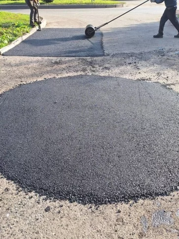 Фото: В Новокузнецке УК отремонтировала разбитый двор после жалобы в прокуратуру 2