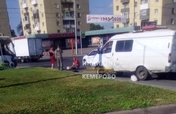 Фото: В Кемерове машина сбила человека на переходе 1