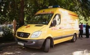 В Новокузнецке на троутаре женщину сбил электросамокат: пострадавшая госпитализирована