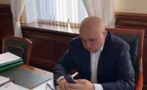 Сергей Цивилёв позвонил жительнице Кузбасса, брат которой упал в колодец