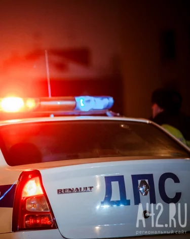 В Кемерове автобус столкнулся с автомобилем