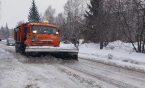 В Кемерове дорожные службы работают круглосуточно в усиленном режиме