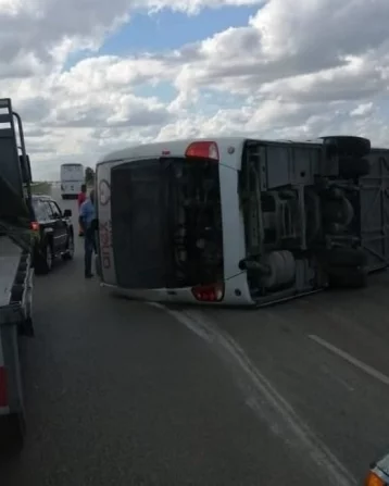Фото: В Доминикане автобус с российскими туристами попал в ДТП и перевернулся 1