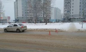 В Кемерове на пешеходном переходе снова сбили семилетнего мальчика. Ребёнок жив