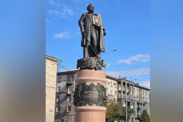 Памятник Кутузову в Новокузнецке официально откроют 14 октября