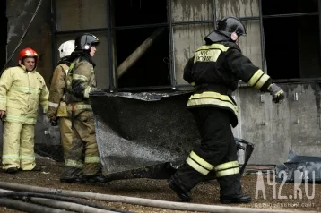 Фото: Сергей Цивилёв назвал причину пожара в строящемся ледовом дворце «Кузбасс»  1