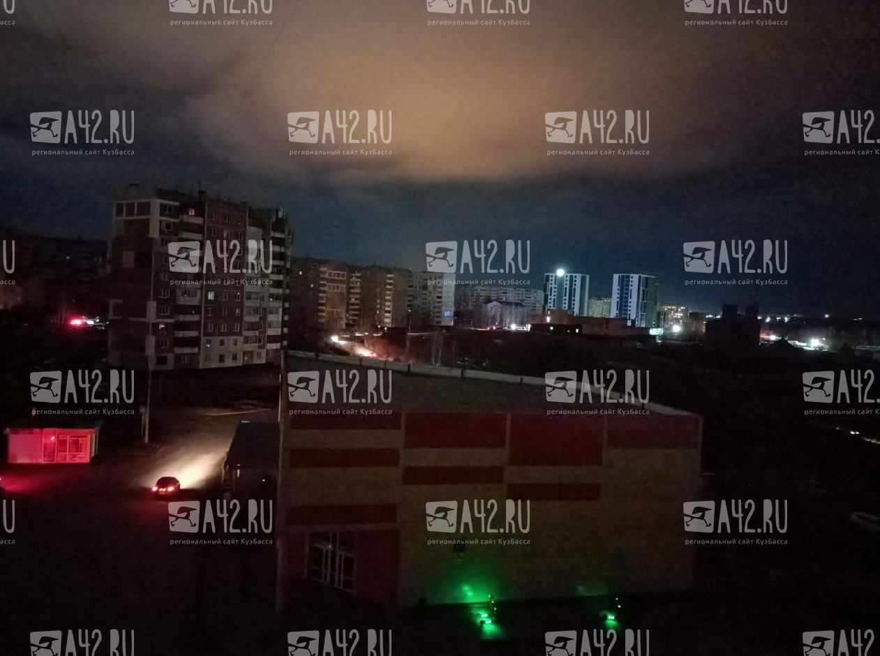 В Кемерове жители жилого района ФПК, оставшиеся без света, начали получать электроэнергию