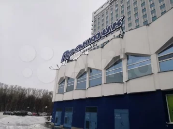 Фото: В Кемерове выставили на продажу торговый центр за 150 млн рублей 1
