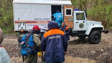 Фото: В Сочи из-за сильных дождей подтопило палаточный лагерь с тургруппой 1