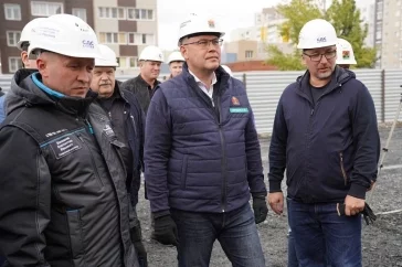 Фото: «Необходимость назрела давно»: на Южном в Кемерове приступили к строительству новой поликлиники 3