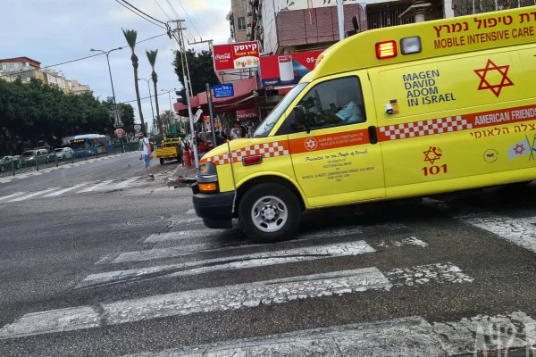 Колонна Красного Креста выдвинулась к месту передачи заложников, которых освободит ХАМАС