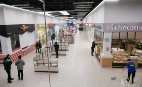 В Новокузнецке сносят торговый центр «Палата»: горожанам объяснили причину