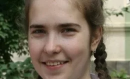 Кузбассовцев просят помочь в розыске 16-летней девушки