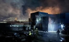 В Новороссийске загорелась ёмкость с дизельным топливом