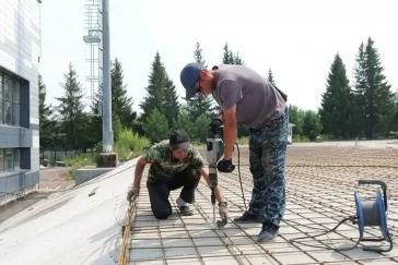 Фото: Готов на 85%: в Кемерове завершается ремонт стадиона в легкоатлетическом манеже 3