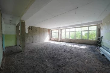 Фото: Илья Середюк: власти Кузбасса попросили угольщиков помочь с капремонтом школы 2