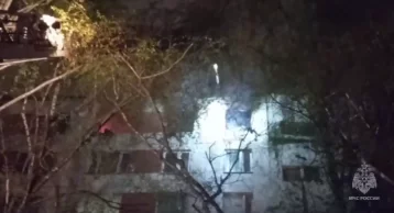 Фото: МЧС: 2 человека погибли и 6 пострадали при пожаре на улице Генерала Тюленева 1