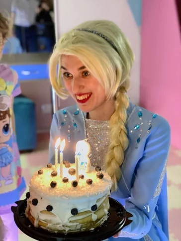 Фото: Эльза и человек-паук поздравляют с днём рождения: рассказываем, как отметить детский праздник 6