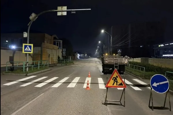 В Новокузнецке на дорогах обновили разметку и заделали ямы после жалоб в прокуратуру