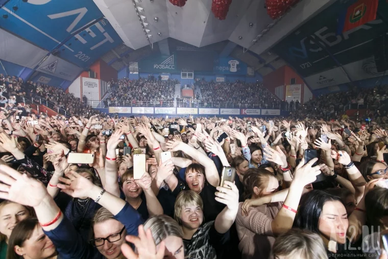 Фото: «Руки вверх!»: большой концерт в Кемерове 41