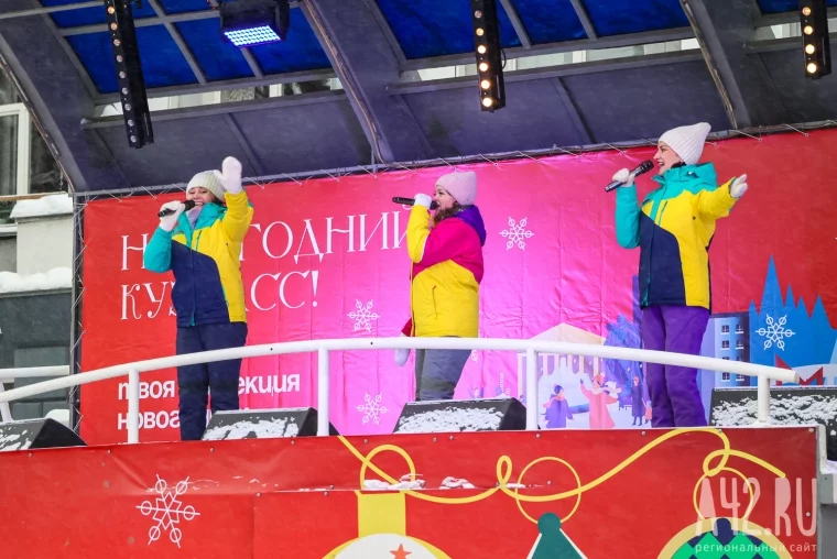 Фото: Зимняя карта чудес: как выглядят десять ледовых городков в Кемерове 145