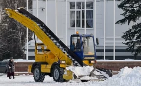 «Вывезено более 1 миллиона кубометров»: власти рассказали об уборке снега в Кемерове