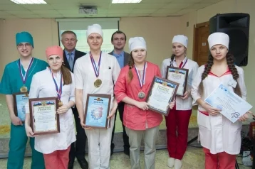 Фото: В Кемерове выбрали лучших медсестёр региона 1