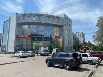 Фото: В Новокузнецке выставили на продажу части двух ТЦ за 20 млн рублей 2