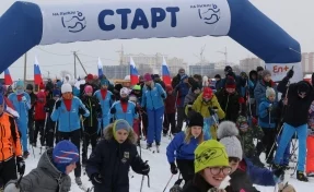 На Притомском проспекте в Кемерове открыли лыжню