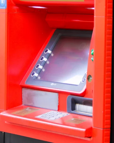 ЦБ: «Резких шагов» по отключению карт Visa и MasterCard с истёкшим сроком годности не будет