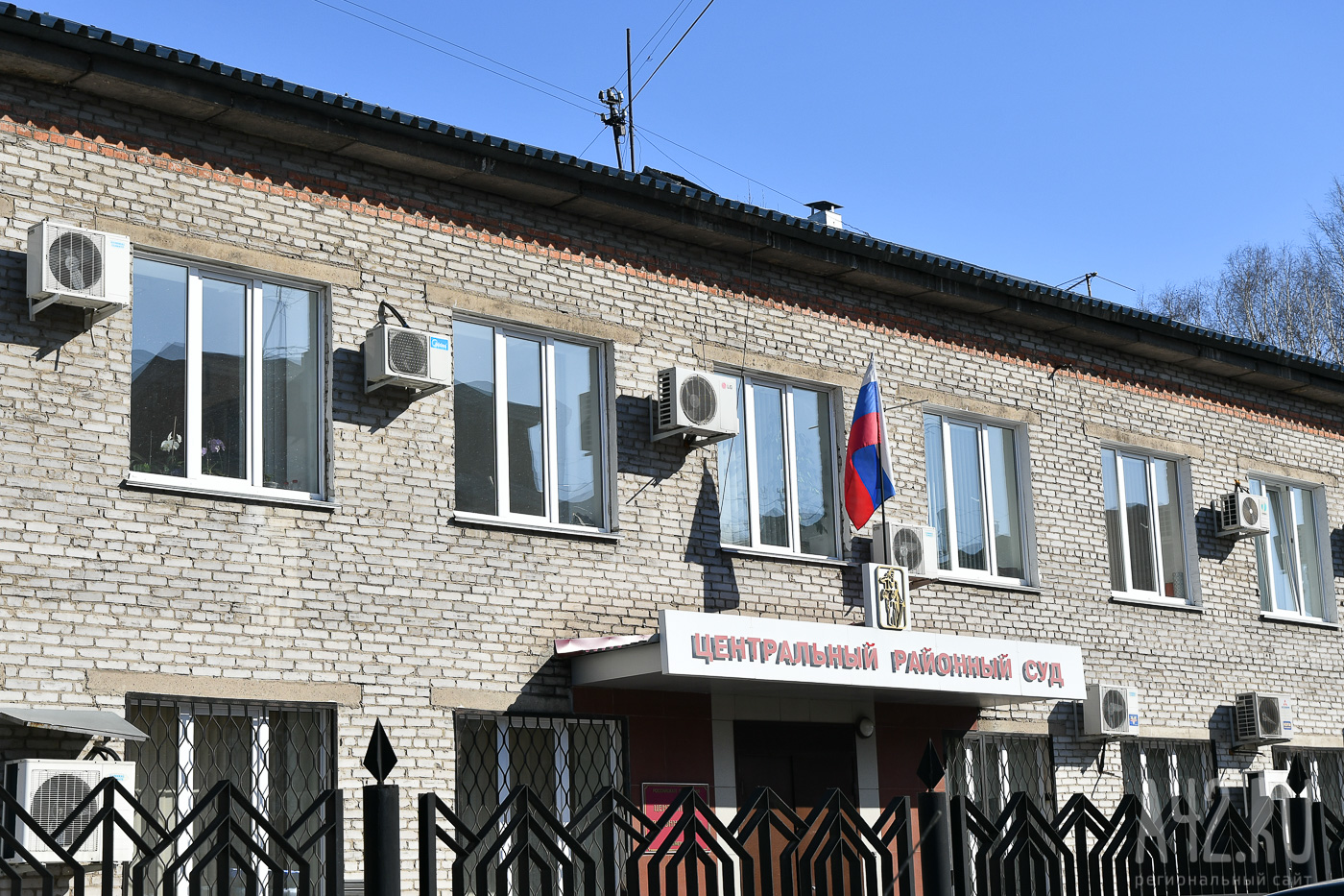 Колония строгого режима и штраф в 17 млн: в Кемерове суд вынес приговор экс-замдиректора КЭТК