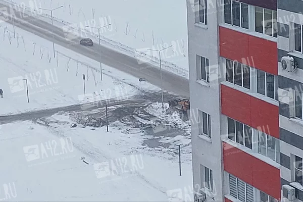 Порывы стали регулярными: в Кемерове третий раз затопило Комсомольский проспект