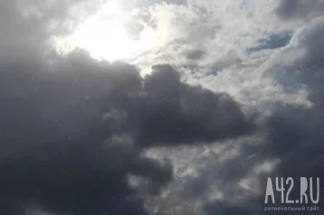 Фото: Яркая вспышка, грохот взрыва: опубликовано видео с моментом уничтожения беспилотника, летевшего на Москву 1