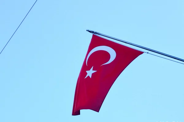 В Турции суд признал лайки фотографий лиц противоположного пола в соцсетях основанием для развода